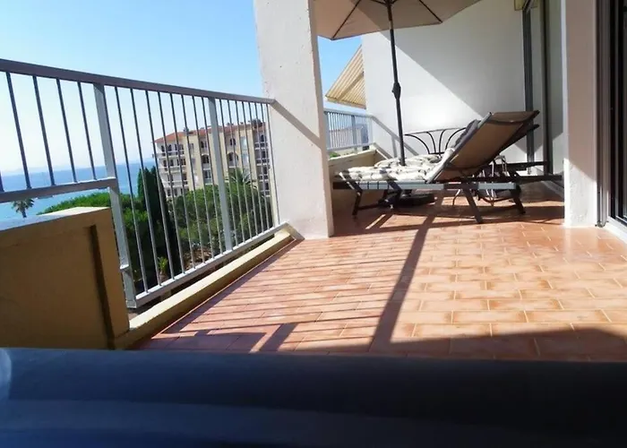 Avec Splendide Vue Sur Appartement Le Lavandou